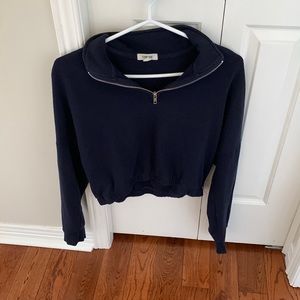 Garage cropped sweatshirt